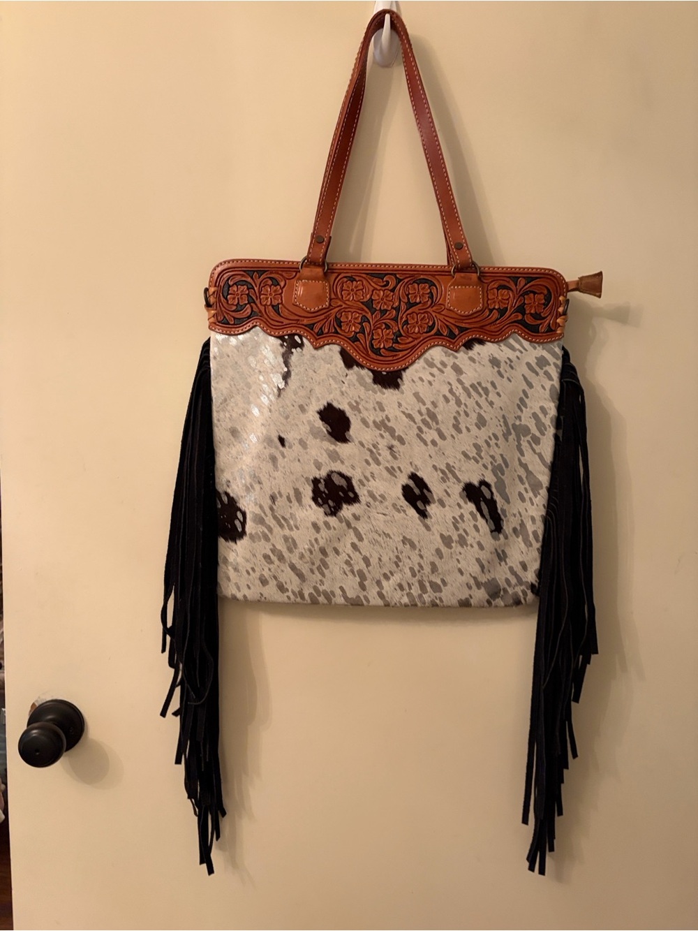 American Darling Tooled Leather&Cowhide-Print XL messenger Tote w/fringe.NWOT